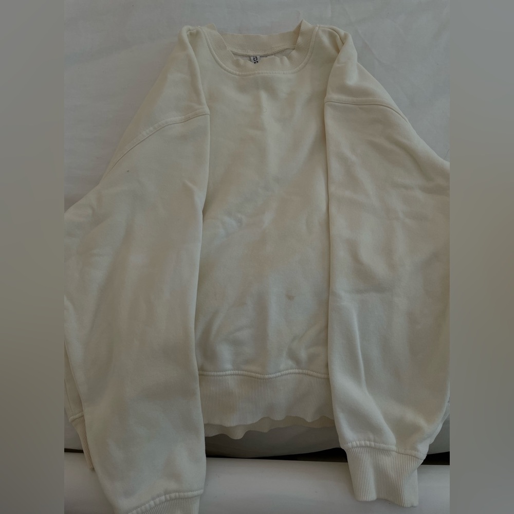 Basic Creme Sweatshirt - image 2